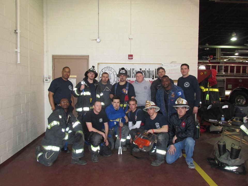 "Down & Dirty" Urban Forcible Entry Class - Minquas Volunteer Fire Department